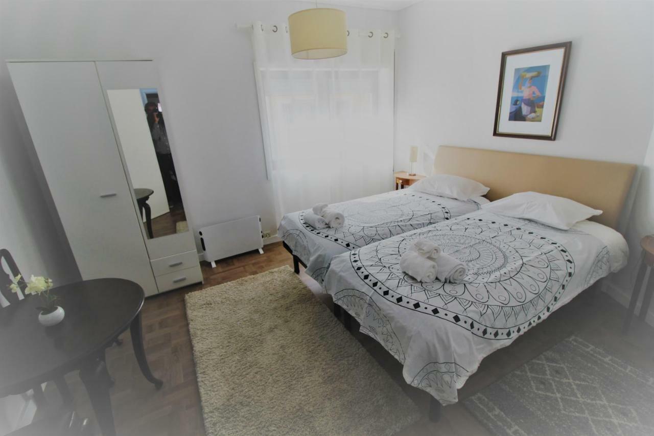 Apartamento Com Patio Aveiro Buitenkant foto