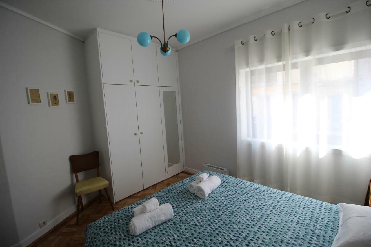 Apartamento Com Patio Aveiro Buitenkant foto